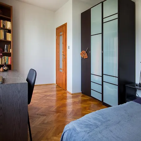Zurawi Brzeg Apartment *