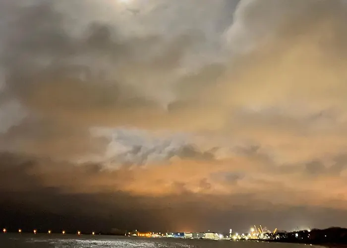 Zurawi Brzeg Lägenhet *